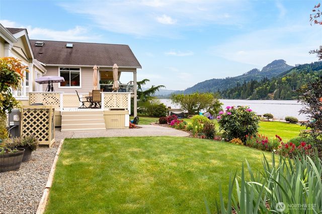 24160 N West View Road, Mount Vernon, WA 98274