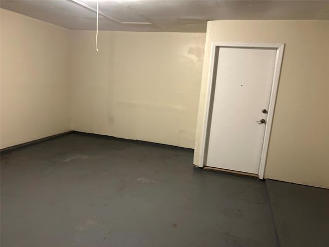 5018 Ridgecreek Drive, Houston, TX 77053