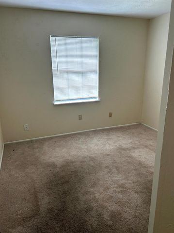 5018 Ridgecreek Drive, Houston, TX 77053