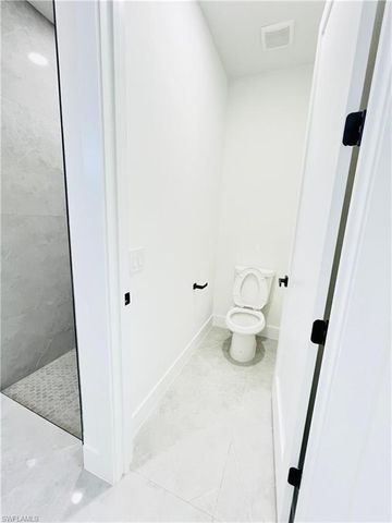 1422 NE 20th ST, Cape Coral, FL 33909