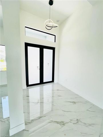 1422 NE 20th ST, Cape Coral, FL 33909