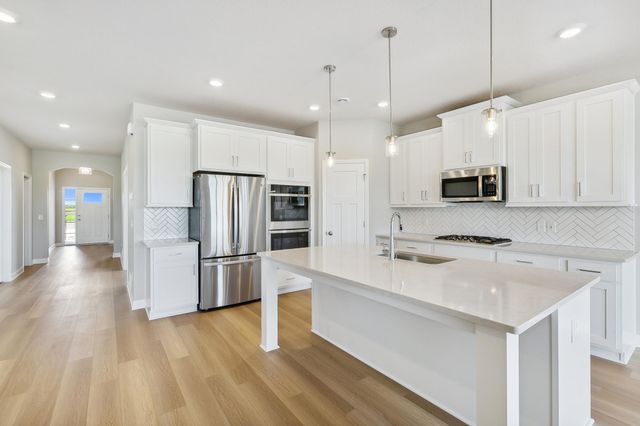 8195 Haywood Drive, Lino Lakes, MN 55014