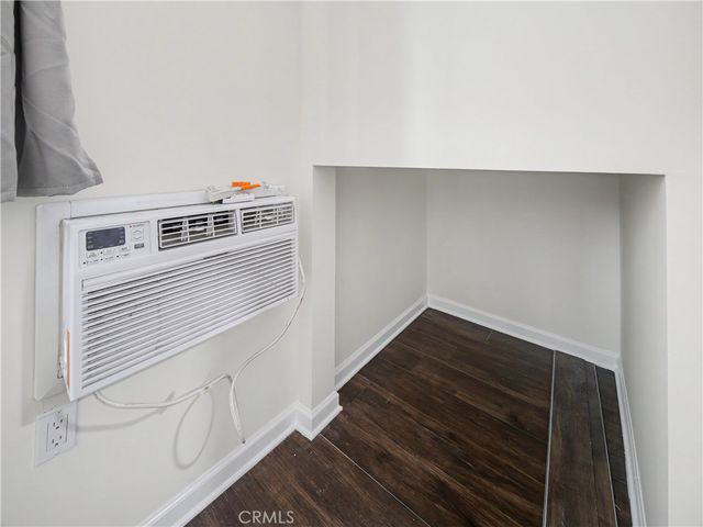418 N Ogden 9, Los Angeles, CA 90036