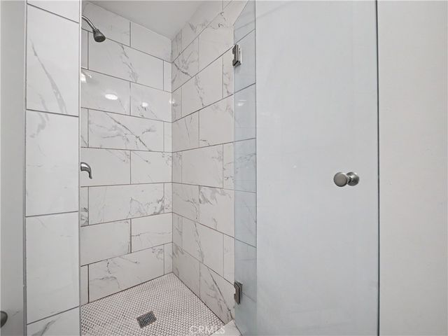 418 N Ogden 9, Los Angeles, CA 90036