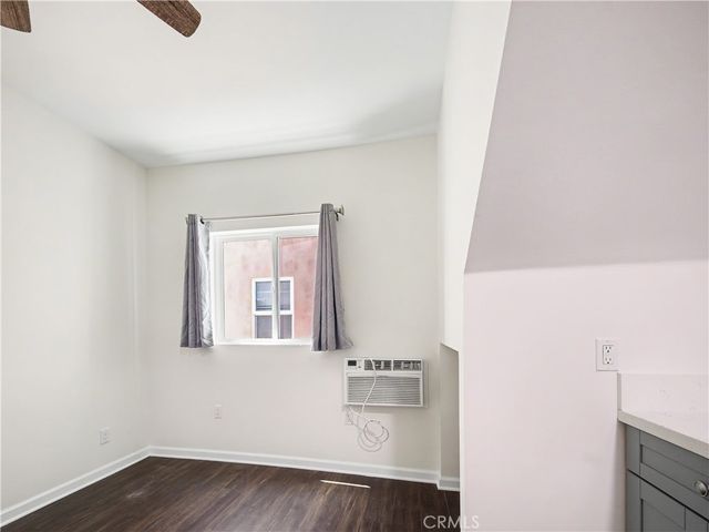 418 N Ogden 9, Los Angeles, CA 90036