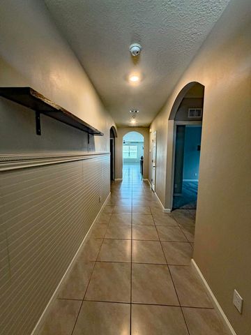 5306 Entertainment Way, Fort Pierce, FL 34947