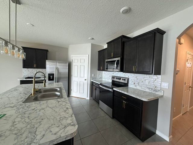 5306 Entertainment Way, Fort Pierce, FL 34947