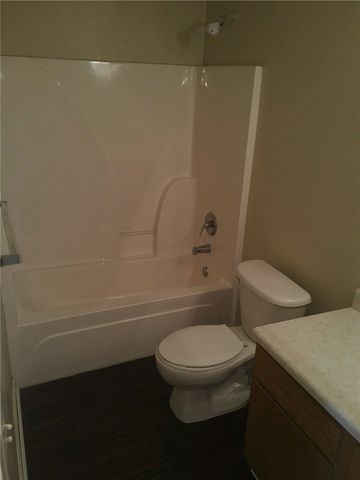 334 Graystone Circle, Centerton, AR 72719