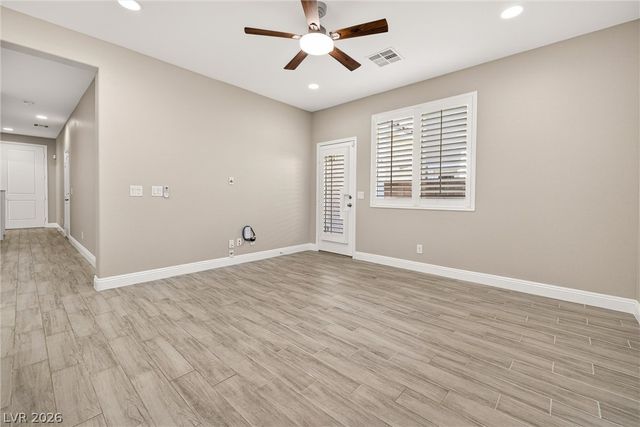 5050 Fiery Sky Ridge Street, Las Vegas, NV 89148