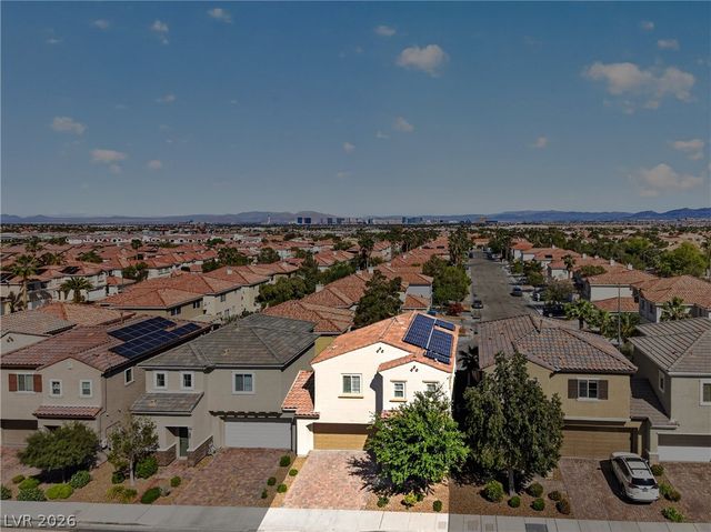 5050 Fiery Sky Ridge Street, Las Vegas, NV 89148
