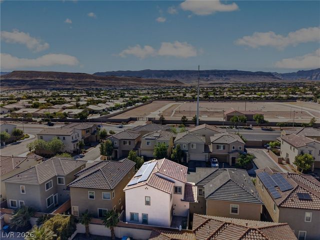 5050 Fiery Sky Ridge Street, Las Vegas, NV 89148