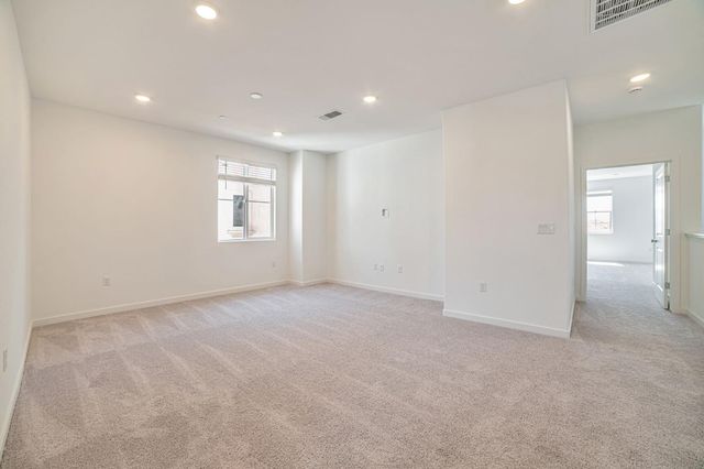 1518 N Central Pkwy, Mountain House, CA 95391