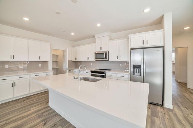 1518 N Central Pkwy, Mountain House, CA 95391