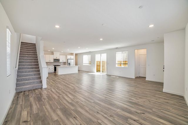 1518 N Central Pkwy, Mountain House, CA 95391