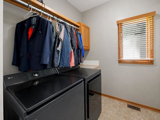 1256 N Hickory Creek Ct., Wichita, KS 67235