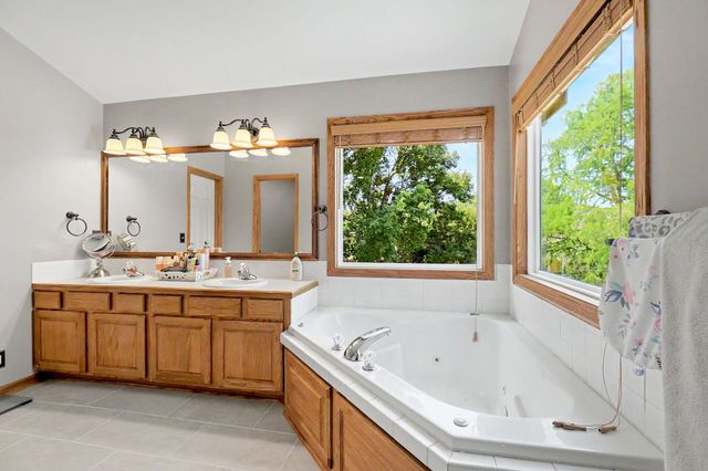 1256 N Hickory Creek Ct., Wichita, KS 67235