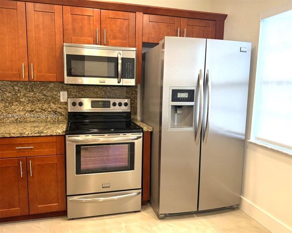 14224 SW 121st Pl 4, Miami, FL 33186