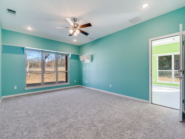 1079 Mountain Bluebird Court, Graford, TX 76449