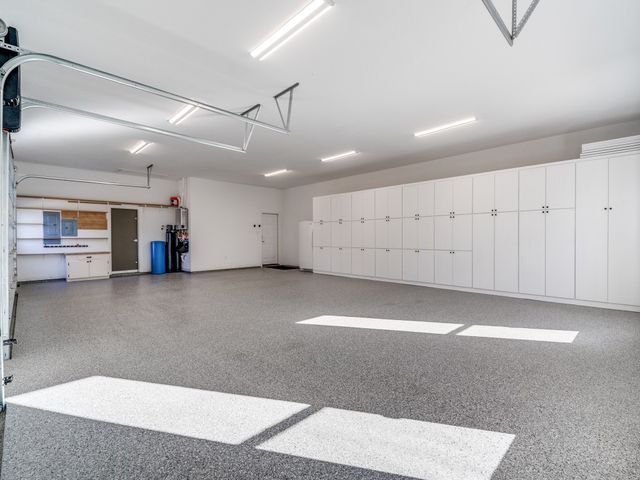 1079 Mountain Bluebird Court, Graford, TX 76449