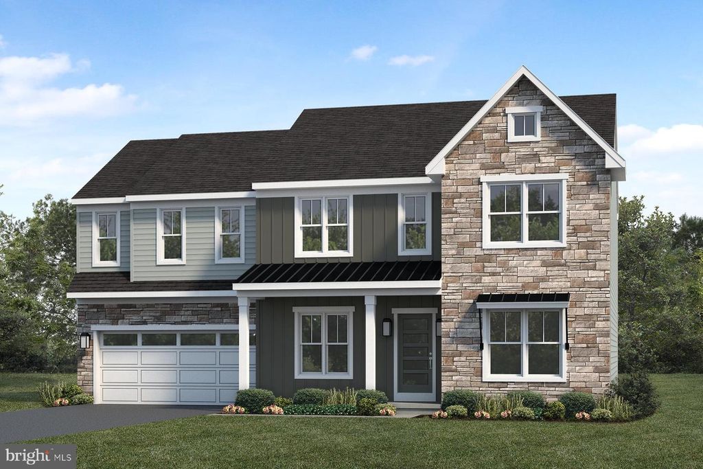14 WALTON HILL CIR, Lititz, PA 17543