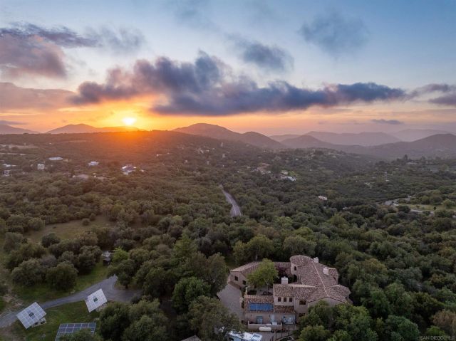 23835 Viejas Grade, Descanso, CA 91916