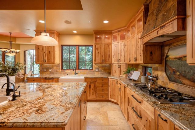 23835 Viejas Grade, Descanso, CA 91916