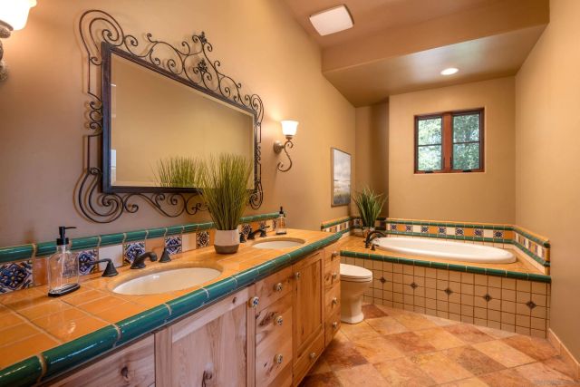 23835 Viejas Grade, Descanso, CA 91916