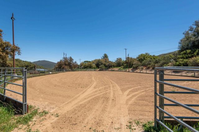 23835 Viejas Grade, Descanso, CA 91916