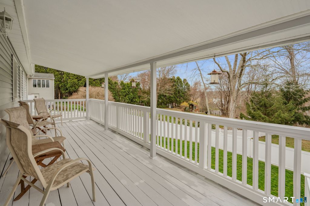 541 Groton Long Point Road, Groton, CT 06340
