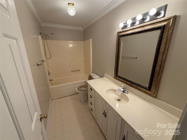 148 Buck Fraley Road, Cherryville, NC 28021