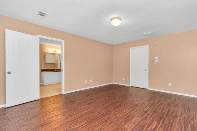 8506 Chancellorsville Lane, Houston, TX 77083