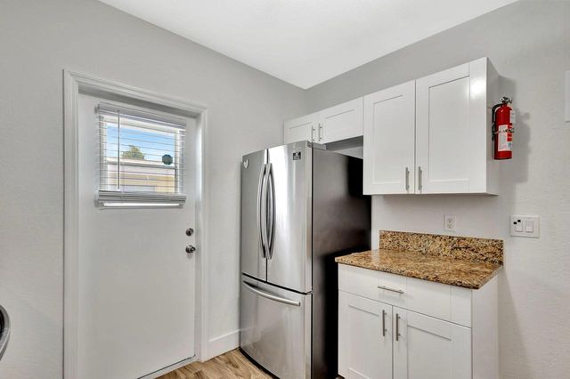 1075 W 30th Street, Riviera Beach, FL 33404