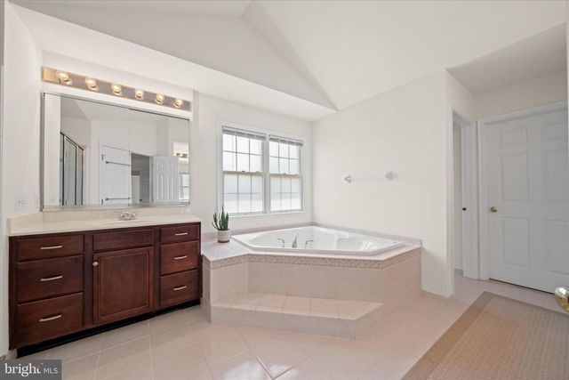 915 MATHER DR, Bear, DE 19701