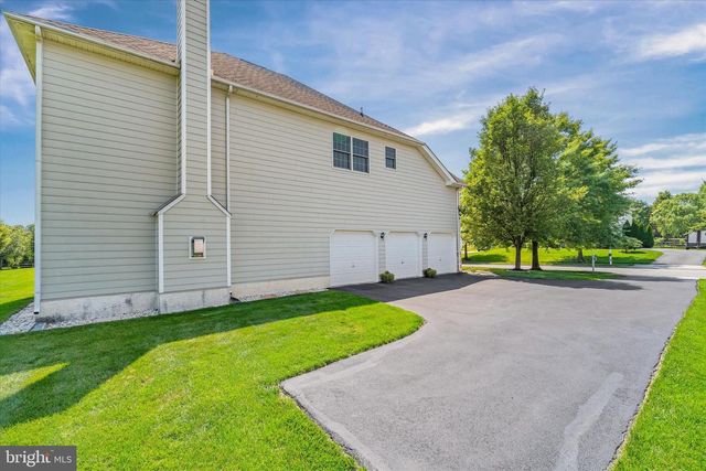 915 MATHER DR, Bear, DE 19701