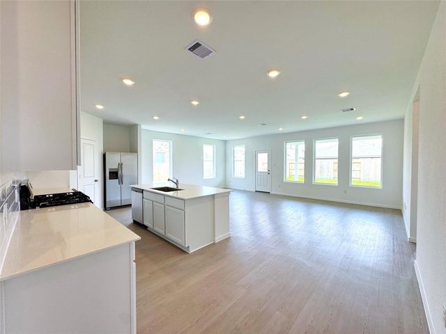 6815 Harvest Wheat Lane, Katy, TX 77493