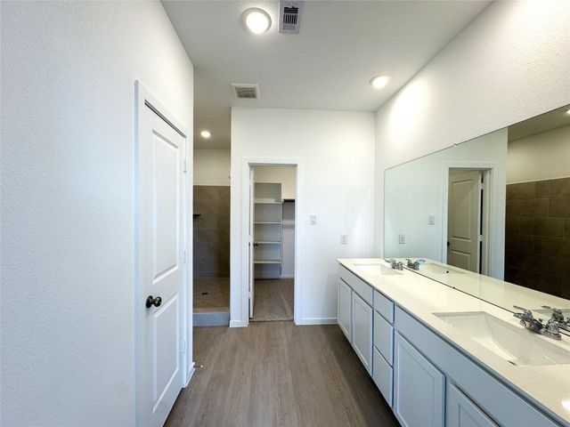 6815 Harvest Wheat Lane, Katy, TX 77493