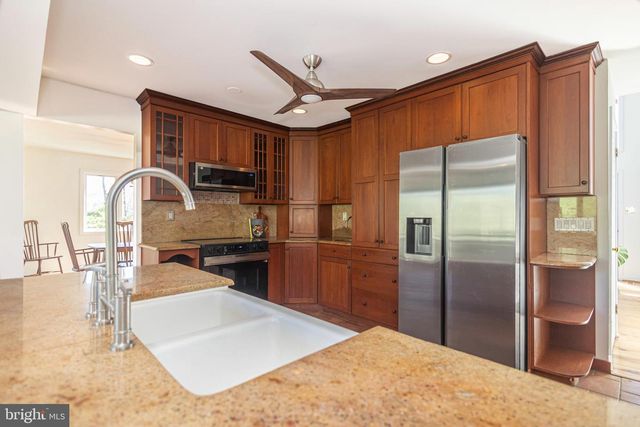 101 ROGERS RD, Furlong, PA 18925