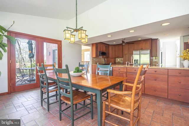 101 ROGERS RD, Furlong, PA 18925