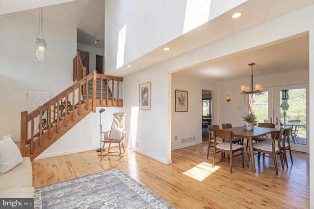 101 ROGERS RD, Furlong, PA 18925