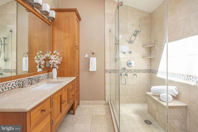 101 ROGERS RD, Furlong, PA 18925