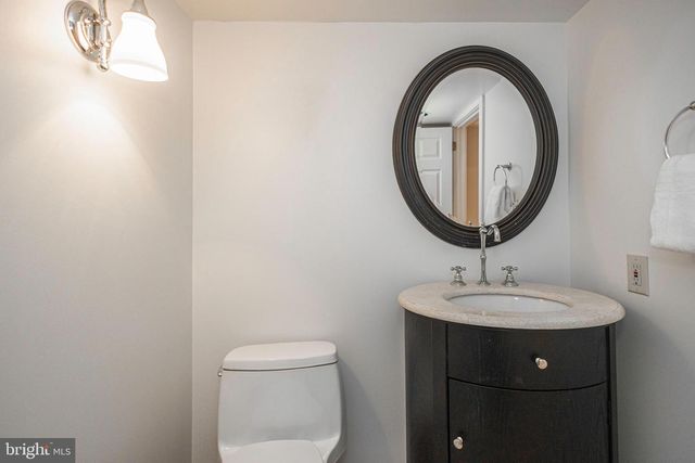 101 ROGERS RD, Furlong, PA 18925