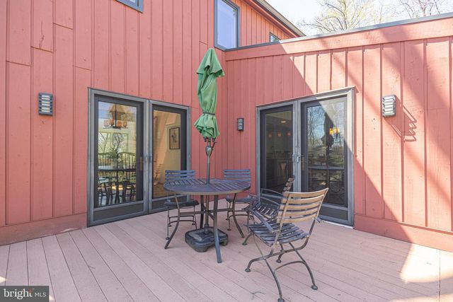 101 ROGERS RD, Furlong, PA 18925