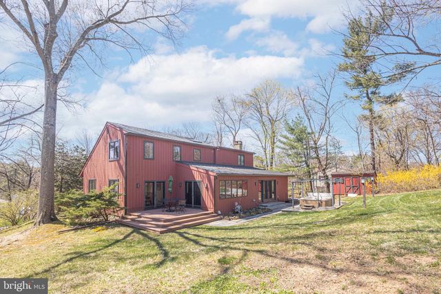 101 ROGERS RD, Furlong, PA 18925