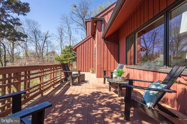 101 ROGERS RD, Furlong, PA 18925