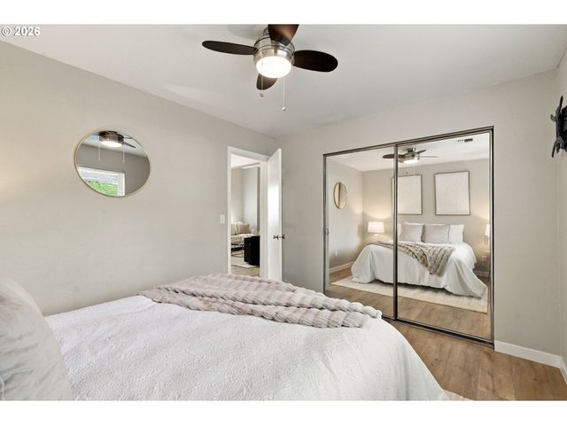 573 S 41ST Pl, Springfield, OR 97478