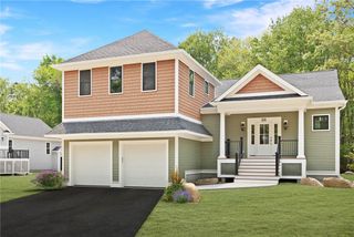66 Orchard Avenue, Johnston, RI 02919