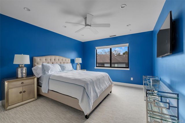 51 Foxwood Drive 51, Jericho, NY 11753