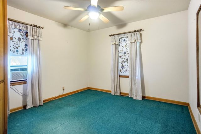 201 Crest Ridge Drive, Lakeside, TX 76108