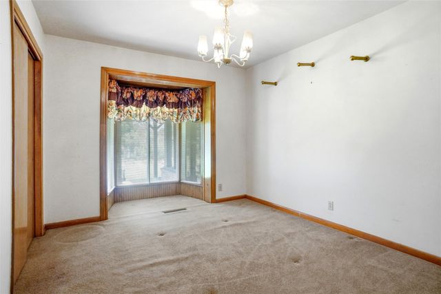 201 Crest Ridge Drive, Lakeside, TX 76108