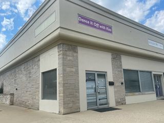 734 W Chicago Street, Elgin, IL 60124